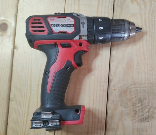 Milwaukee m18 bpd 18v cordless - m18,