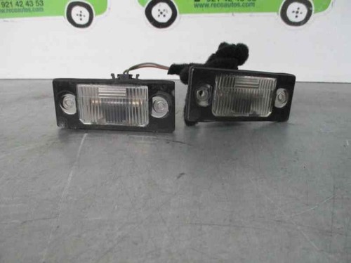 2057331 license light