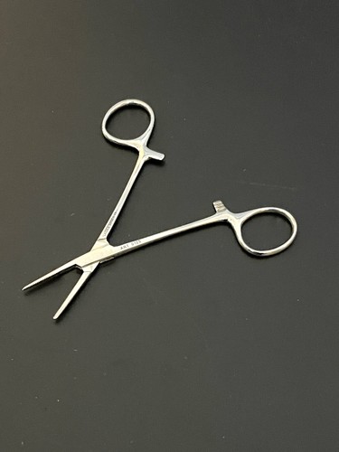 Stainless steel forceps - cm,