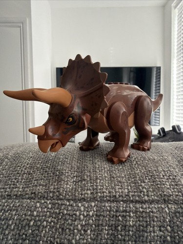 Lego dinosaur triceratops - lego,