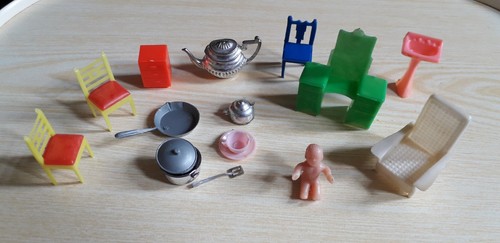 Bundle lot children - , doll's
