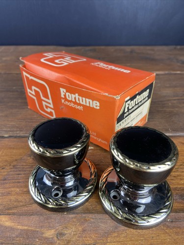 Vintage retro dummy door knobs - vintage,