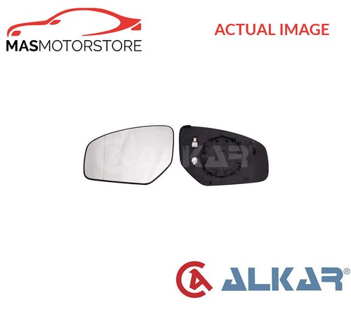 Rear view mirror - view,