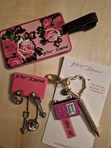 Lot betsey johnson - lot,