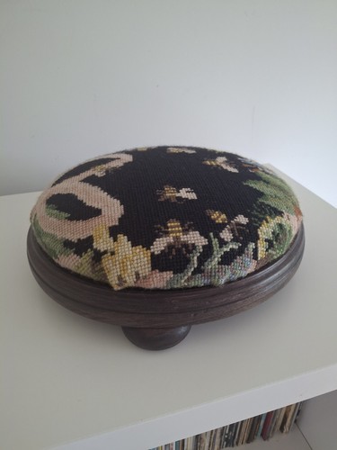Antique bun stool - bun, needlepoint