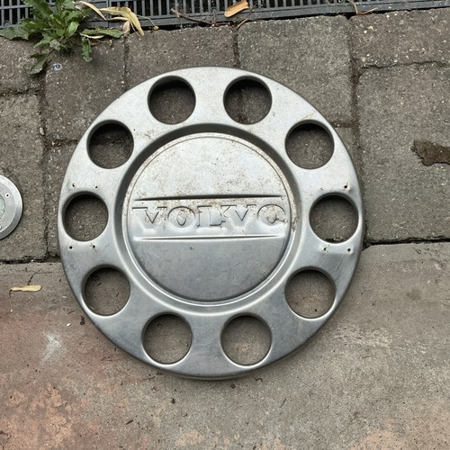 Volvo lorry wheel trim - wheel,