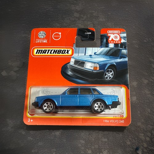 Matchbox 1986 volvo 240 short - volvo,