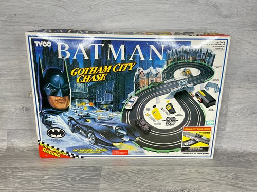 Rare batman returns gotham - batman,