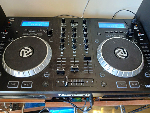 Numark deck tabletop - numark,