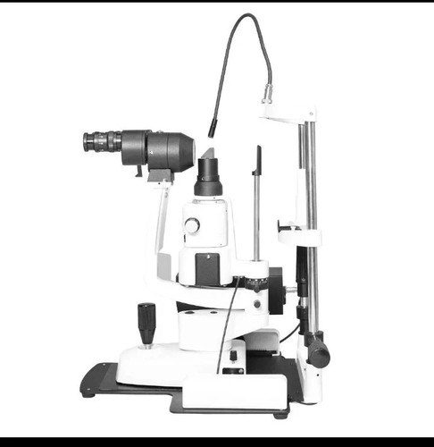 Slit lamp step - slit,
