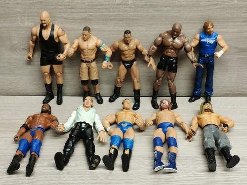 Wwe wrestler figures bundle - wrestler,