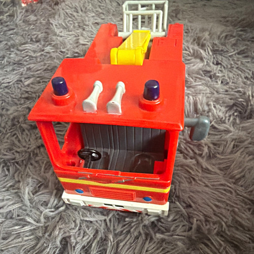 Fireman sam engine - truck, red