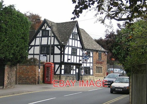Photo kings arms prestbury - photo,