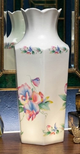 Vintage aynsley little - vintage,