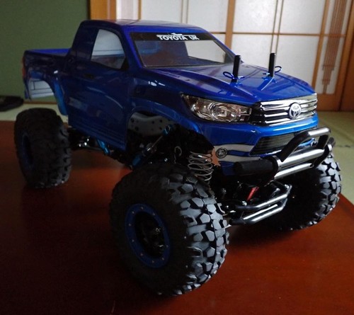 Tamiya rock socker - cr-01, hilux
