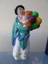 ROYAL DOULTON FIGURINE - THE BALLOON SELLER HN 2130 - MINIATURE SIZE - BOXED.