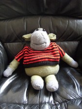 PG TIPS MONKEY KNITTING