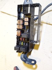 SUBARU LEGACY BE5 BH5  TWIN TURBO  FUSEBOX UNDER ENGINE BAY 82231AE000 6