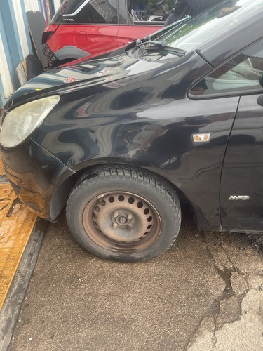 Vauxhall corsa wing - vauxhall, d