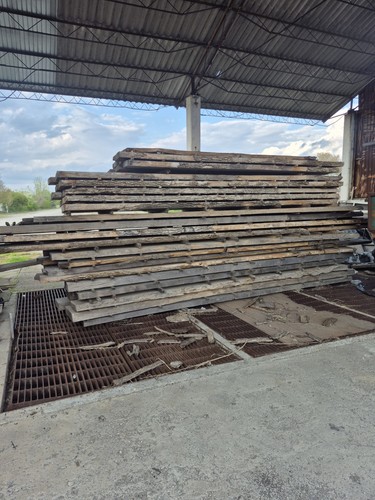 Kiln dried oak and ash - kiln,