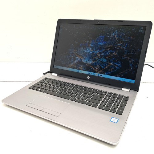 250 6 laptop - hp, 15.6"