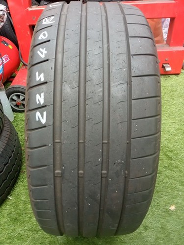 225 40r18 92y - 92y, bridgestone