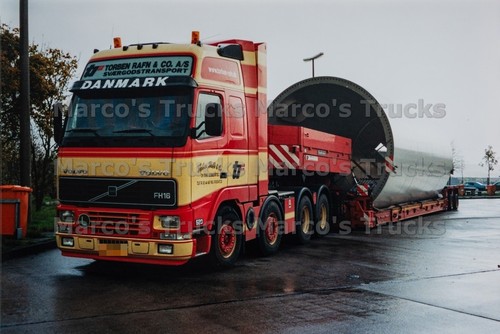 Truck photo volvo fh16 520 - truck,