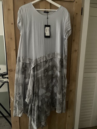 Grizas pale grey - grey, asymmetric