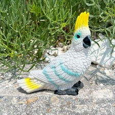 Realistic White Cockatoo Parrot Garden Bird Ornament Outdoor Statue