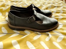 Clarks Size 5.5 Black Leather T Bar Shoes