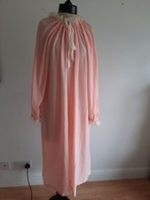 Vintage Retro Lace Frilly