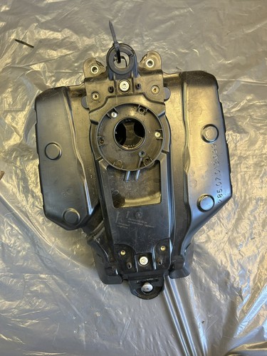 Husqvarna svartpilen 401 2019 - husqvarna,