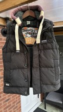 SUPERDRY MEN BODY WORMER VEST
