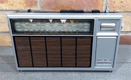 Grundig party boy 700 vintage - 700,