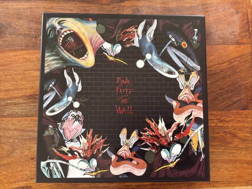Pink floyd the wall immersion - pink,