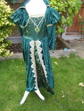 GOTHIC TUDOR MEDIEVAL DRESSING UP COSTUME GREEN PEARLS AGE 5 - 7 YRS