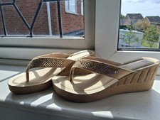 ladies Pavers wedge heeled