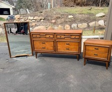 Vtg MCM Walnut 3 pc bedroom