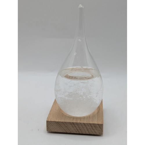 Storm glass weather predictor - storm,