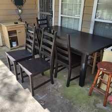 IKEA bjursta DINING TABLE no