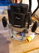 Trend T10 EDK 110v Router. Assorted cutters 2 handy worktop jigs 1 transformer. 