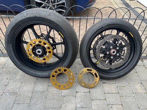 Kawasaki zx10r wheels - , dymag