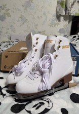 Roces Nirvana Figure Ice