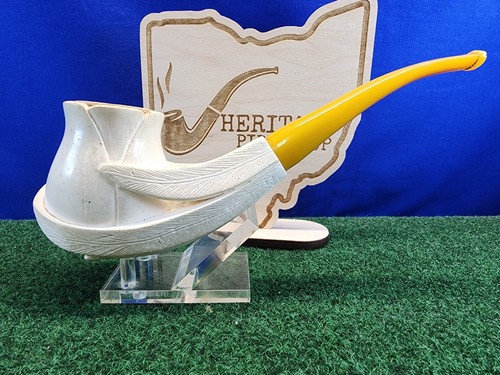 Carved block meerschaum tulip - carved,
