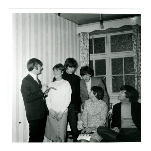 The beatles backstage - backstage,