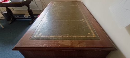 Pedestal writing desk - ,, brown