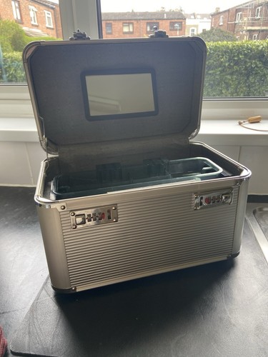 Large aluminium beauty - large,