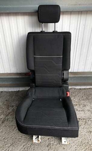 Ford tourneo connect - ford, row