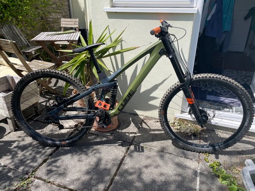 Mountain bike cube - mountain,