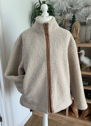 Cream borg fleece - jacket,